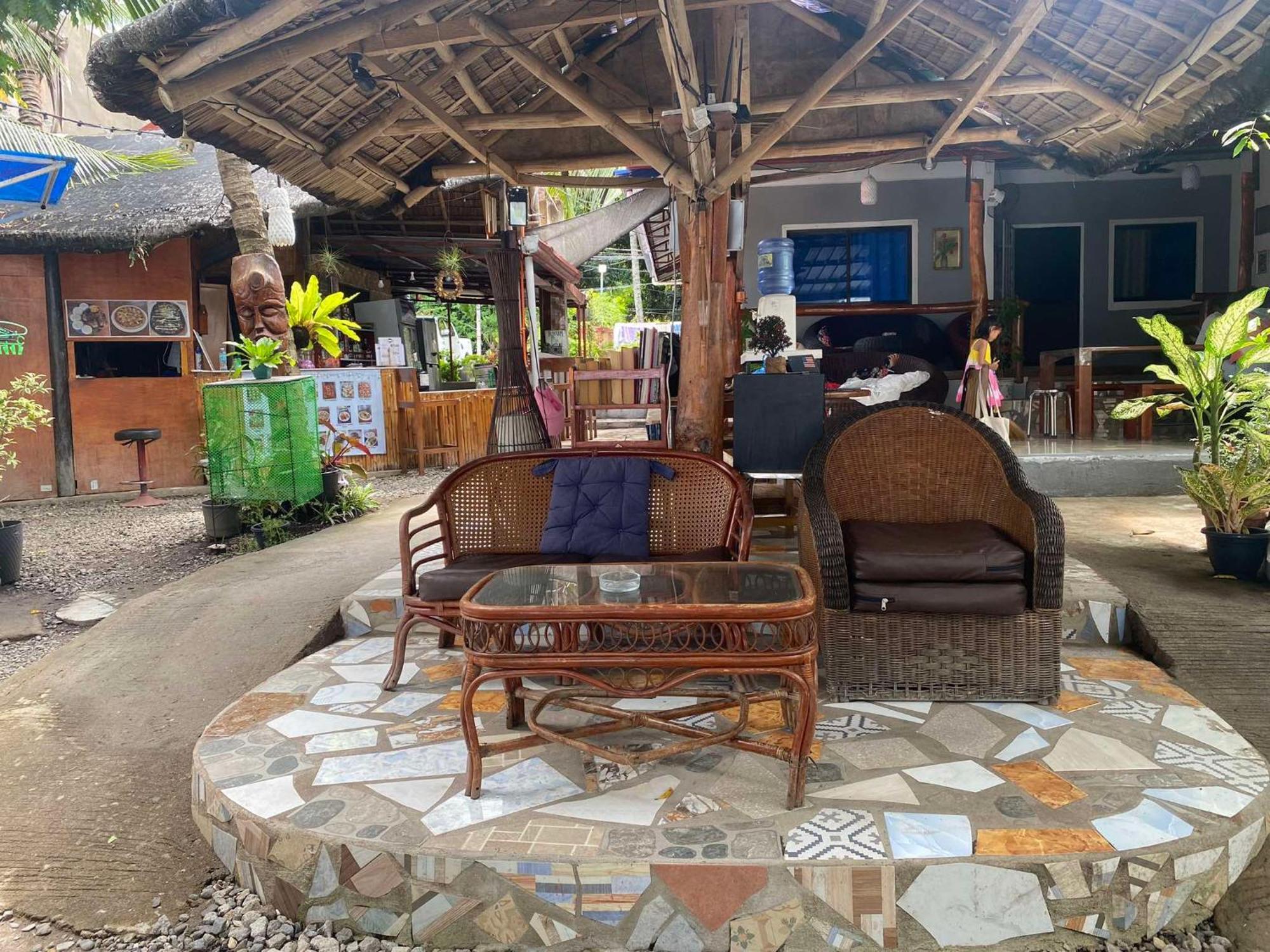 Glamping Dome Dauin Beach Resort Zewnętrze zdjęcie