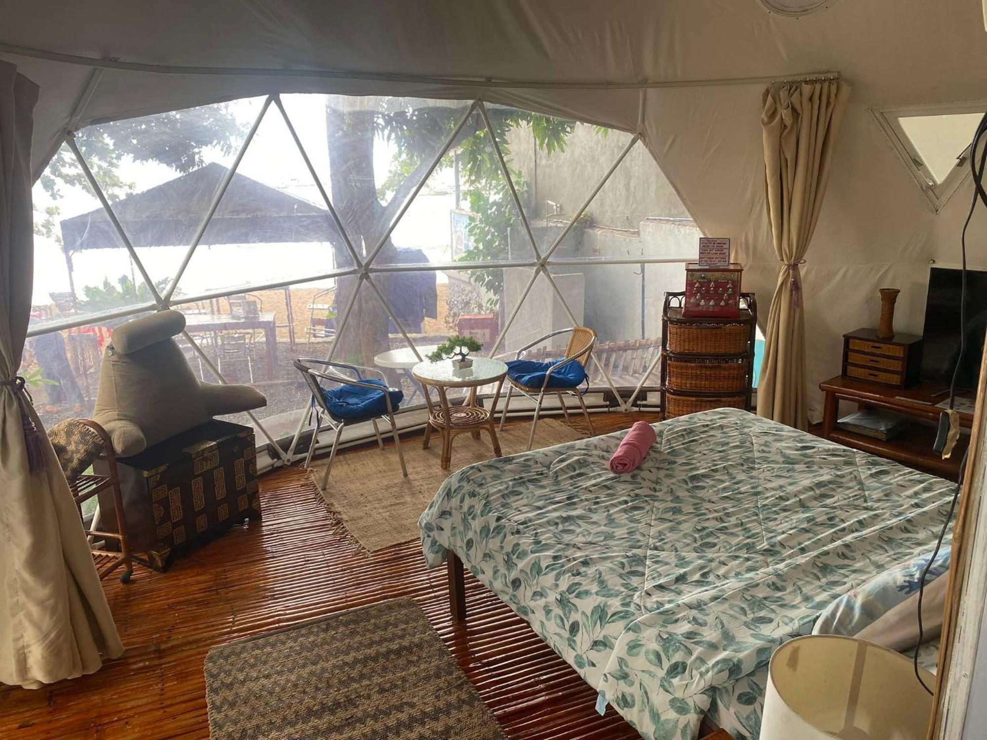 Glamping Dome Dauin Beach Resort Zewnętrze zdjęcie