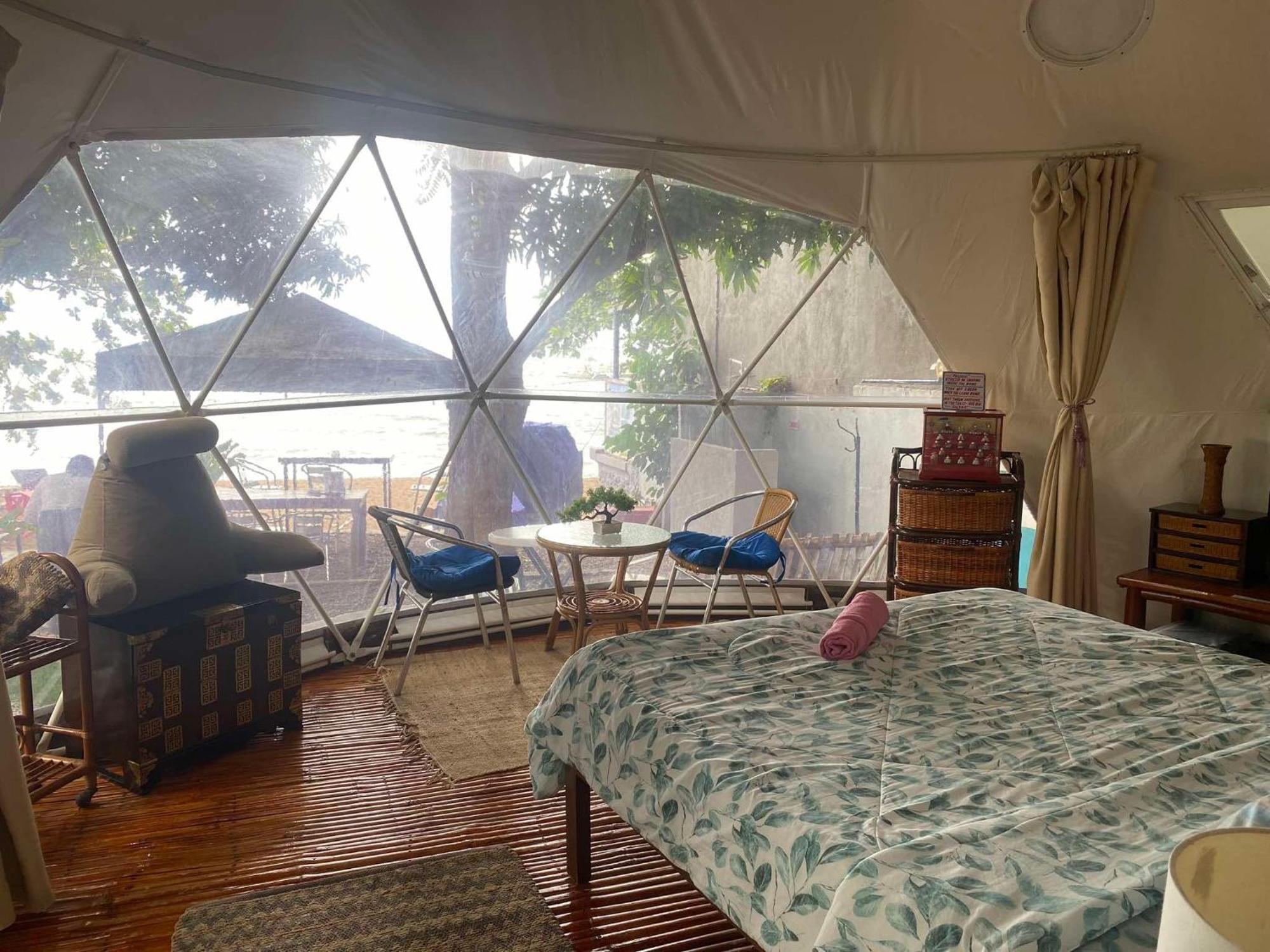 Glamping Dome Dauin Beach Resort Zewnętrze zdjęcie