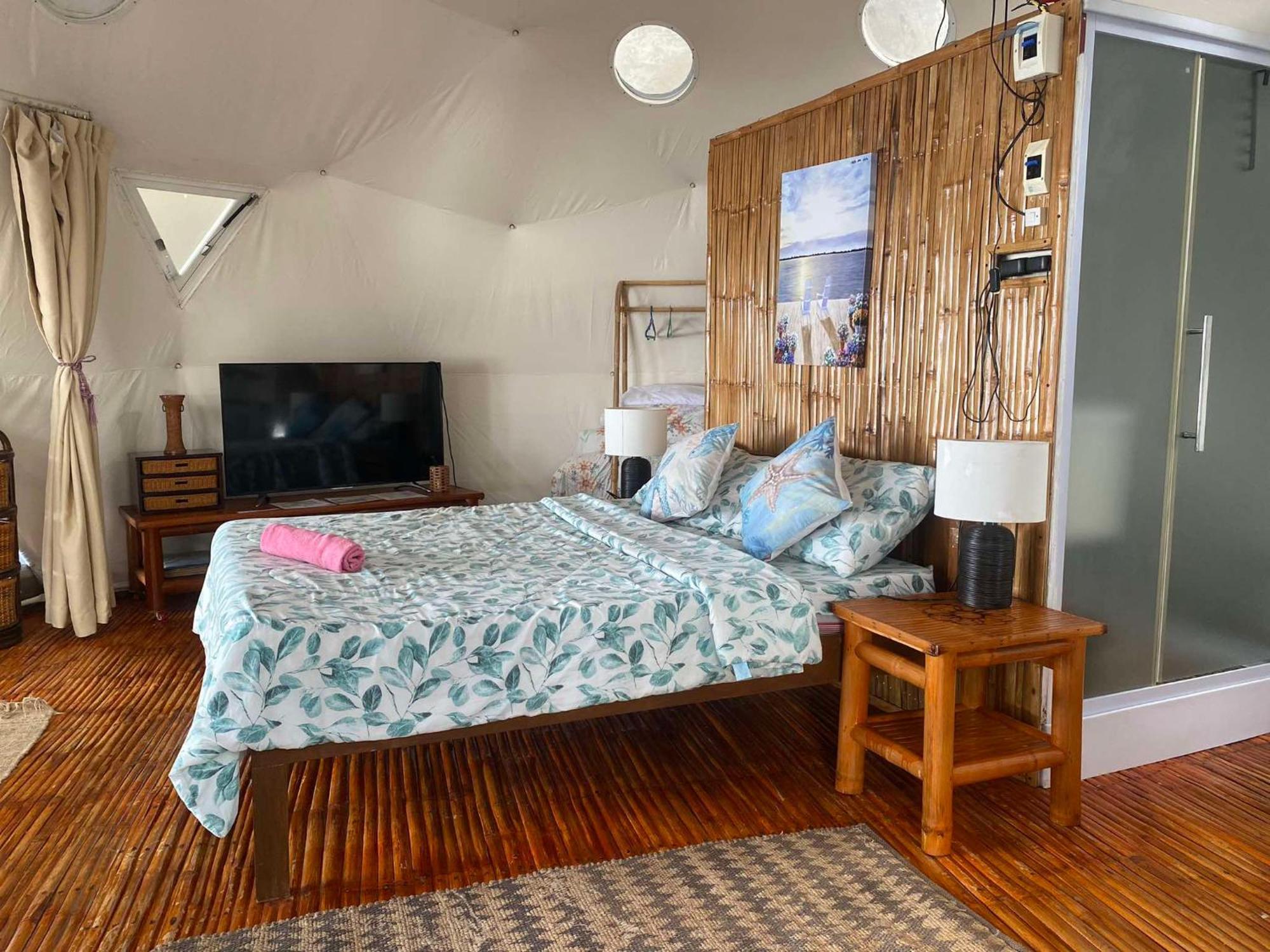 Glamping Dome Dauin Beach Resort Zewnętrze zdjęcie